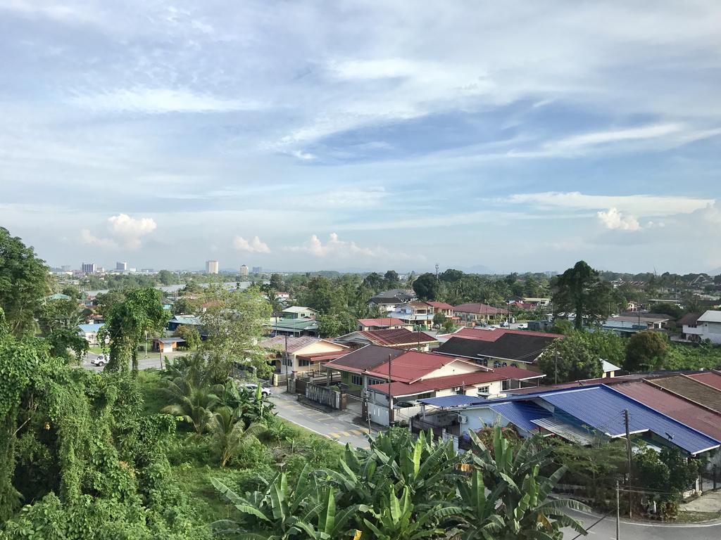 Ss Homestay Borneo Housing Sl4 Kampung Nombor Dua Zewnętrze zdjęcie